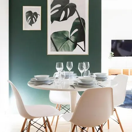 Apartamento 2ndhomes Stylish With Balcony *