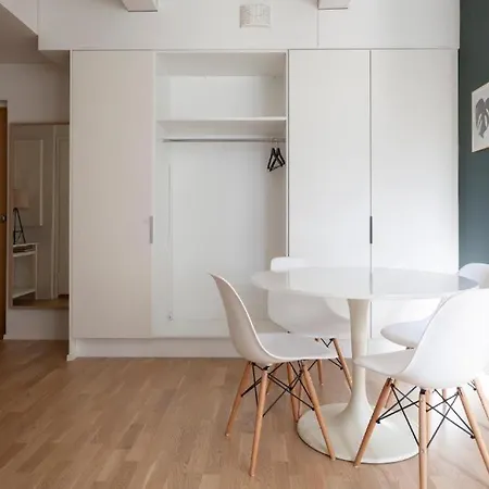 2ndhomes Stylish With Balcony 公寓 赫尔辛基